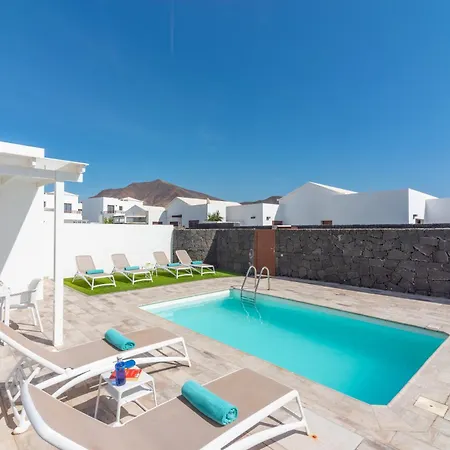 Ereza La Granja Playa Blanca (Lanzarote)